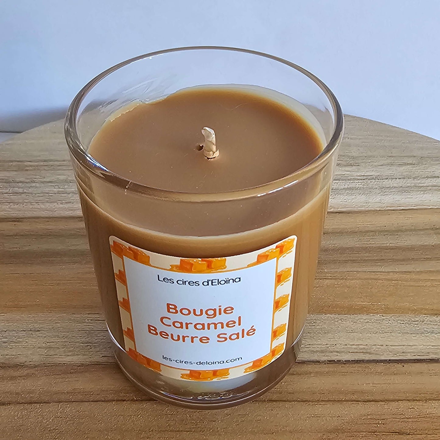 Bougie petit format caramel beurre salé vue de haut