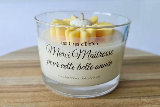 Bougie parfum vanille des îles avec étiquette personnalisée